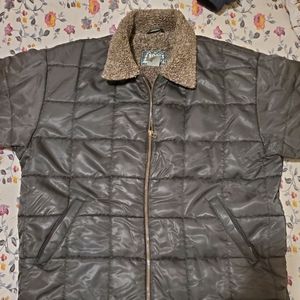 Warm Winter Mens L/G Jacket Original Roots. Black with Brown Fur No damage